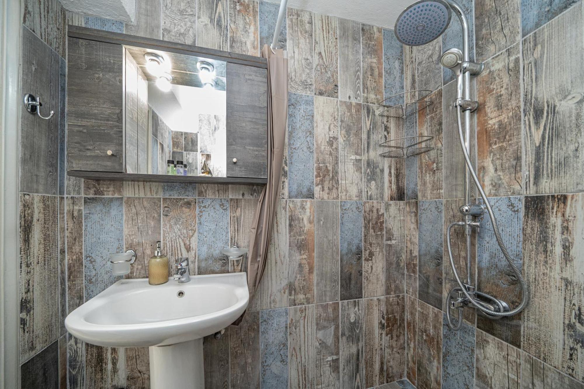 Aphrodite Superb Sea View Apartment อาร์กอสโตลี ภายนอก รูปภาพ